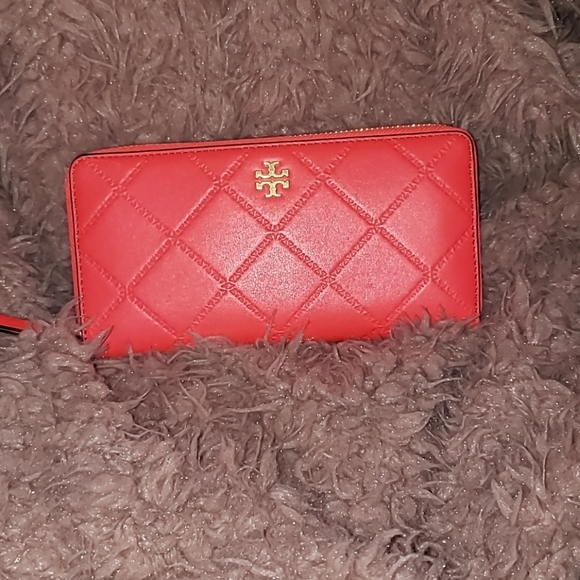 AUTHENTIC Tory Burch Wallet pink/peach - Picture 2 of 3